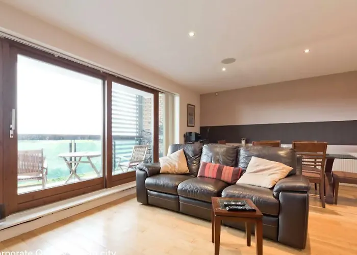 Dublin Corporate * Lucan